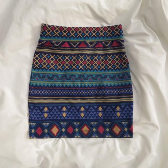 Aztec printed pencil skirt - Picture 4 of 4